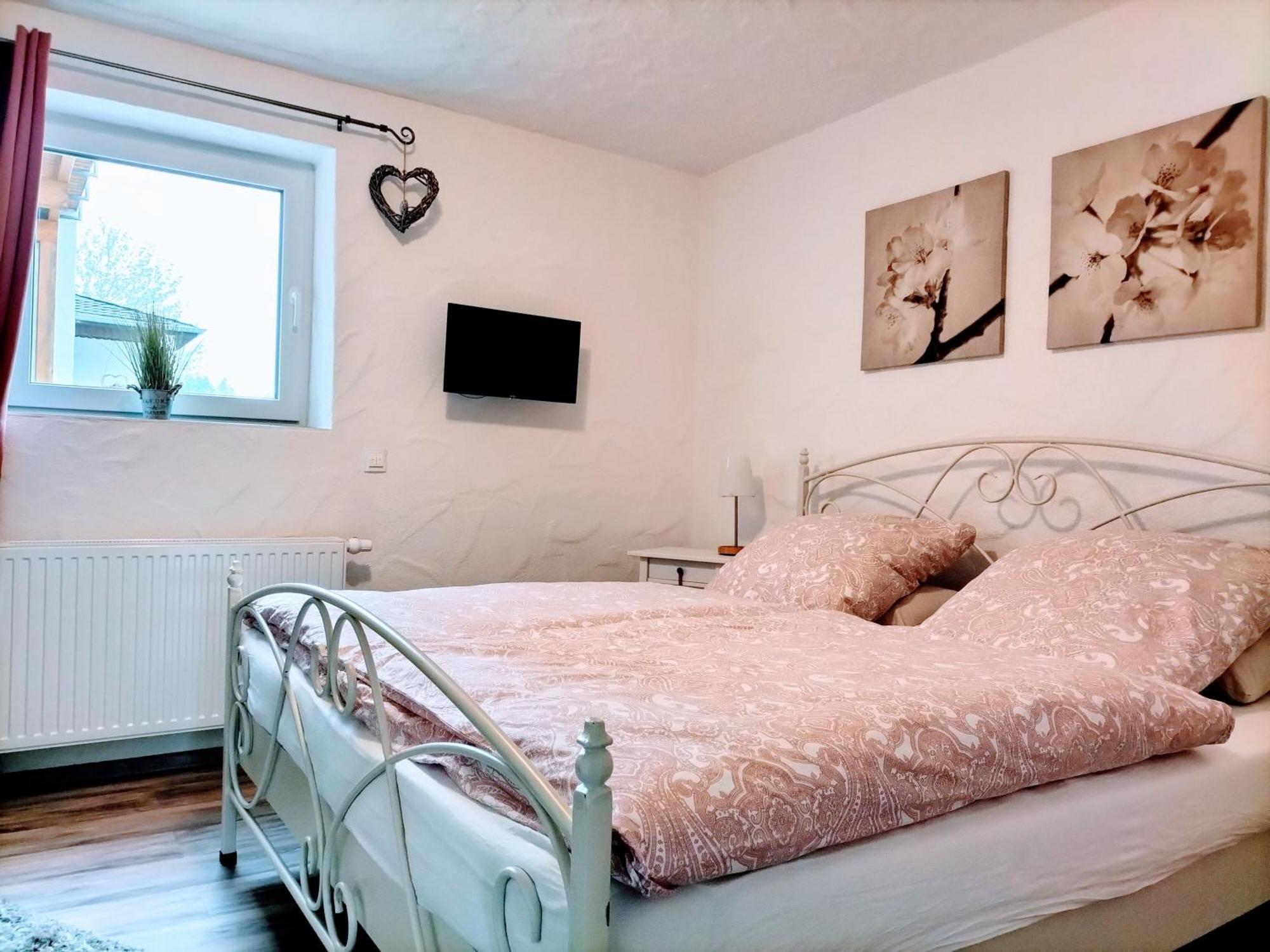 Ferienwohnung Schneider Munk ภายนอก รูปภาพ